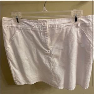 NWT white skirt